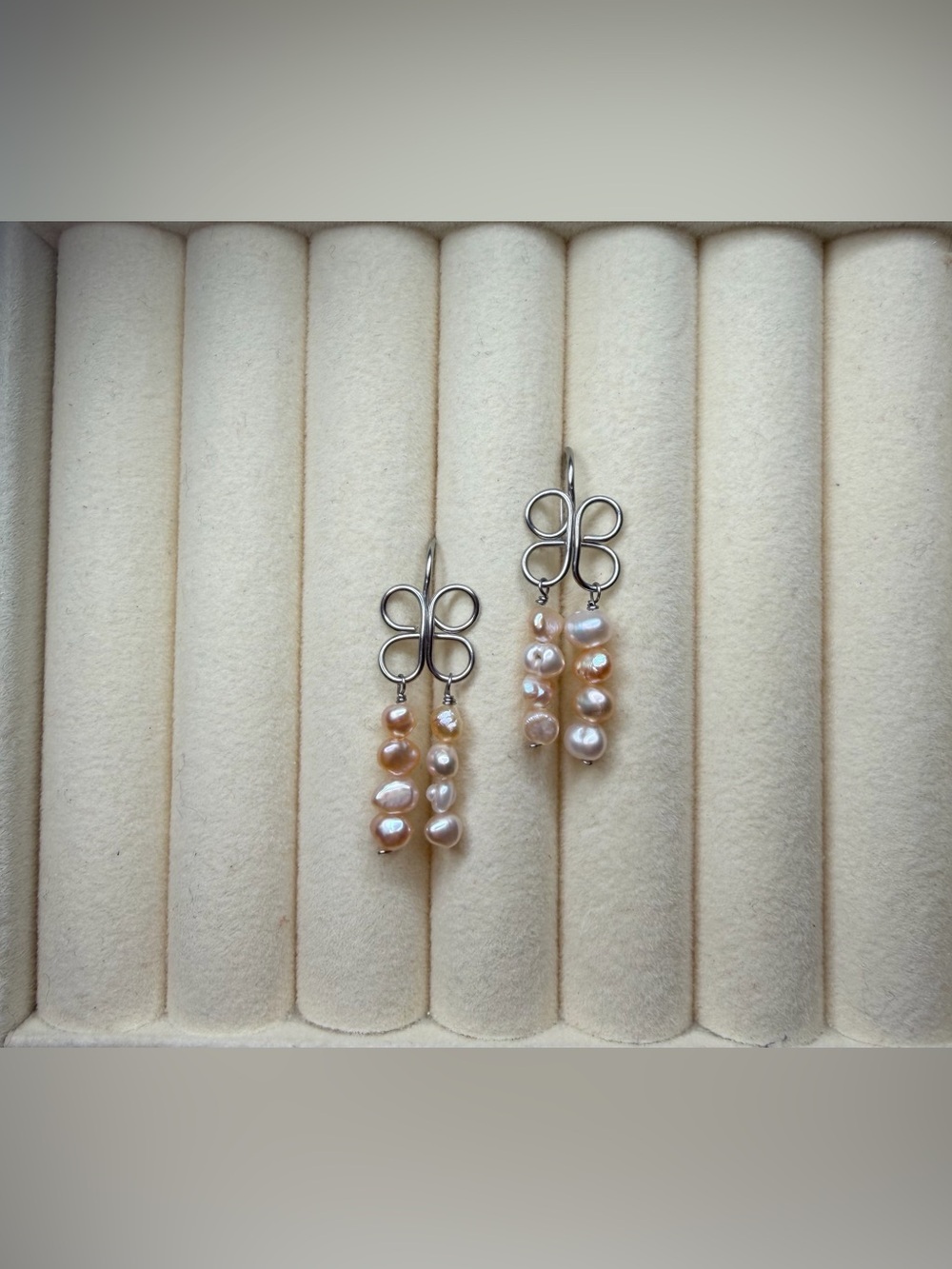 Peachy Pearl Earrings
